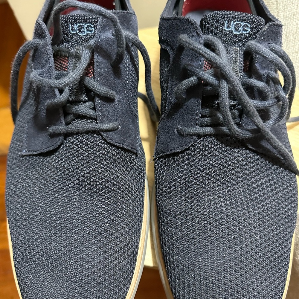 UGG Men's Dark Blue Sneakers shoes 10.5